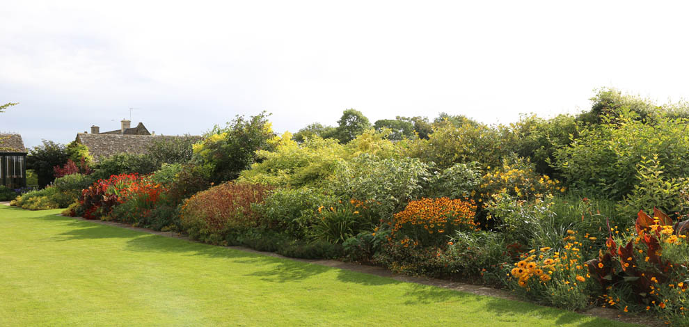 Bourton House Garden