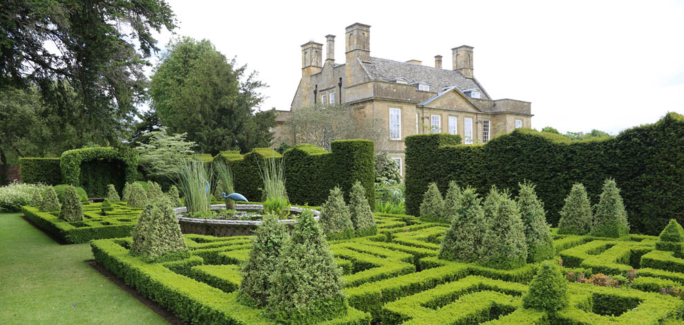 Bourton House Garden