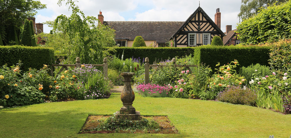 Wollerton Old Hall